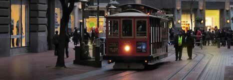 Трамвайчик в сумерках